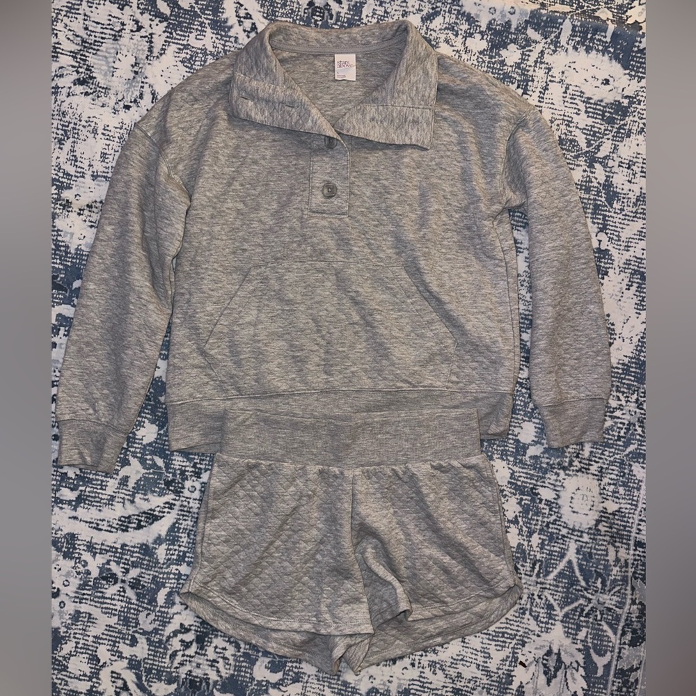 Sweat set! Only worn the top once!